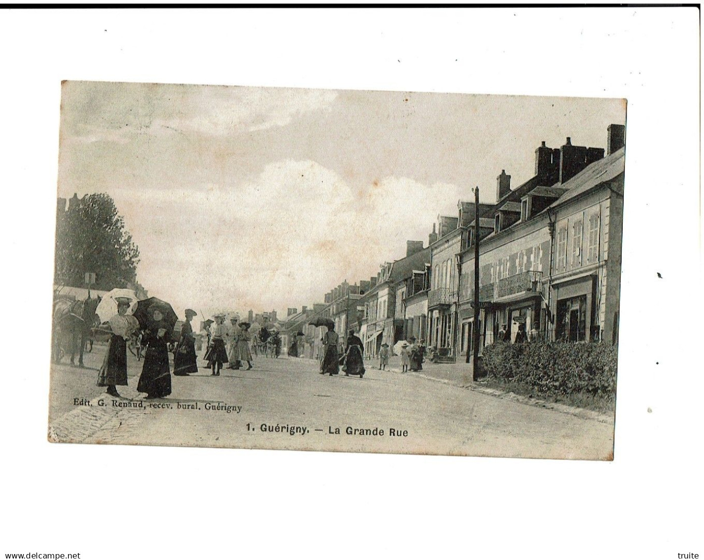 GUERIGNY LA GRANDE RUE