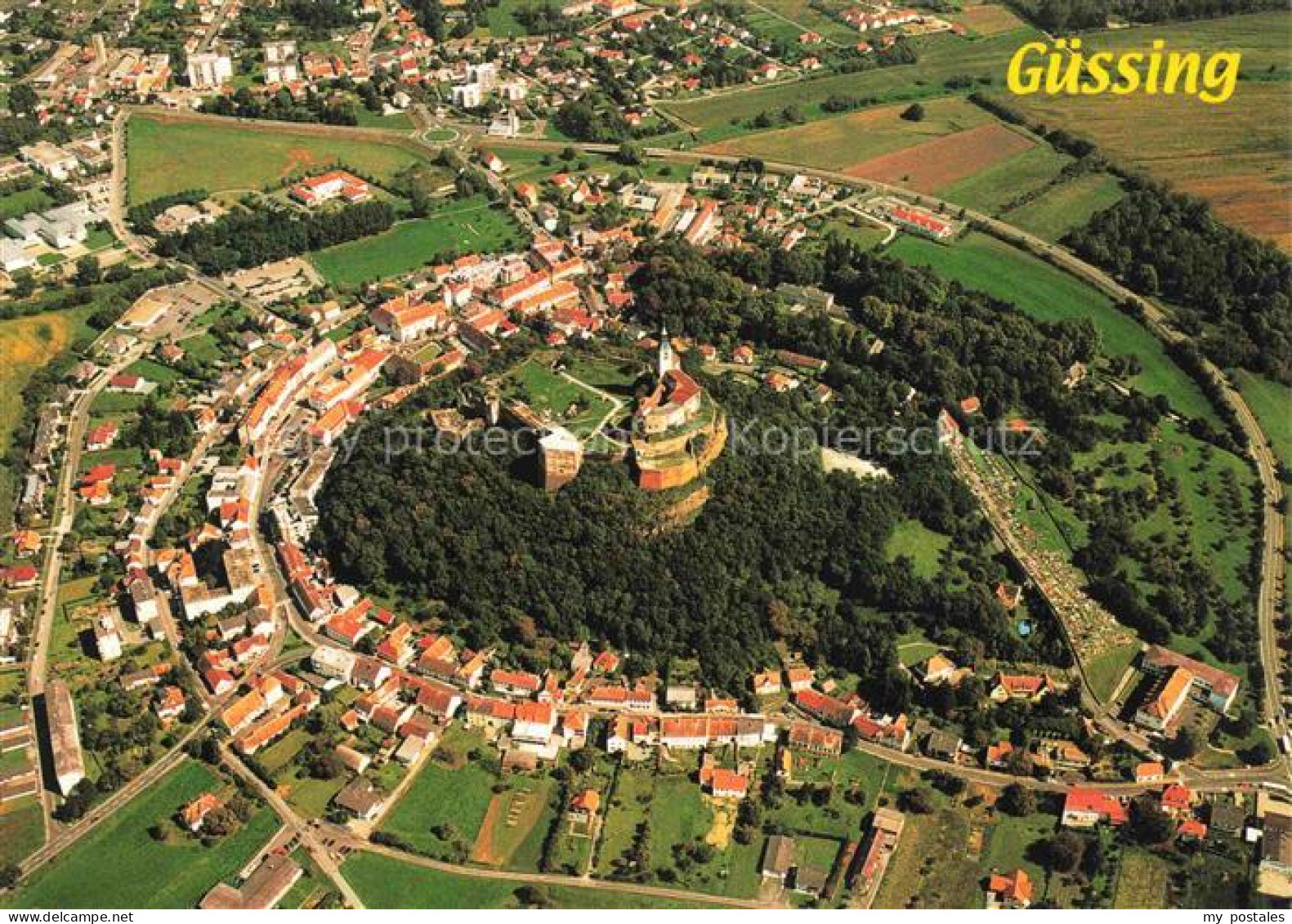 Guessing Burgenland AT Burg-Guessing Fliegeraufnahme Burg Altstadt Huegel Burgen