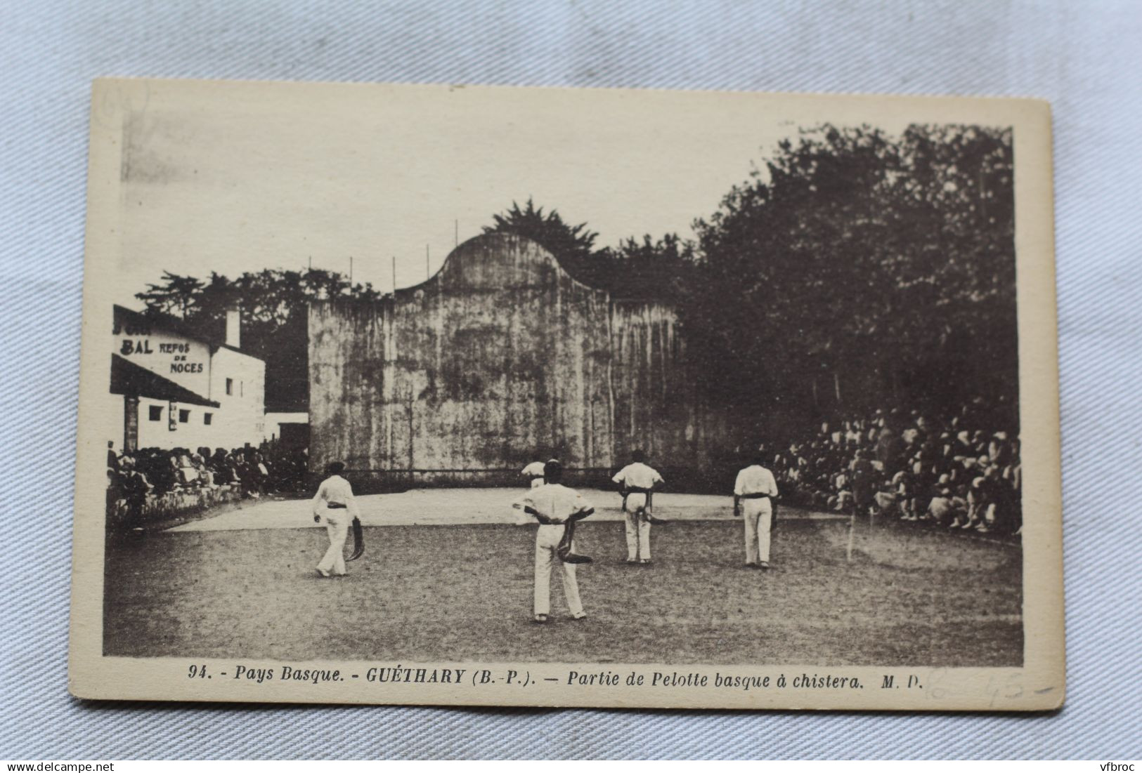 Guéthary, partie de pelote Basque à chistéra, Pyrénées Atlantiques 64
