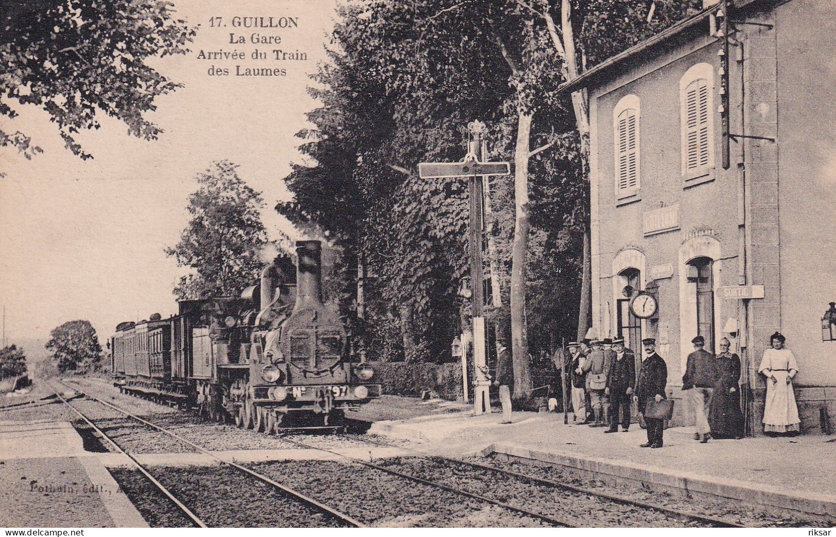 GUILLON(GARE) TRAIN