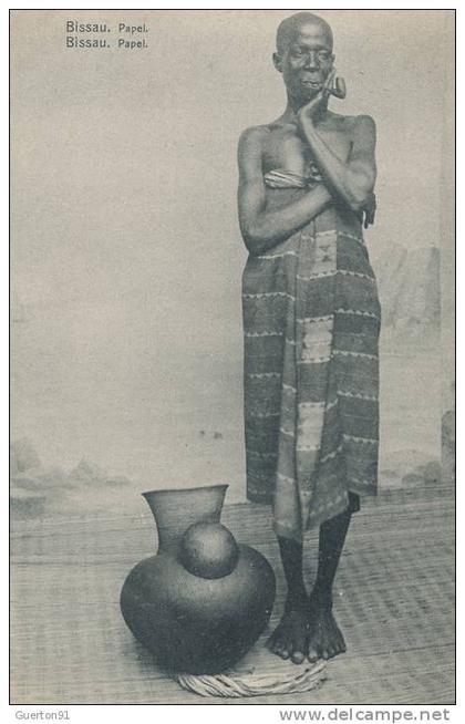 ( CPA AFRIQUE )  GUINEE PORTUGAISE  /  Papei  -