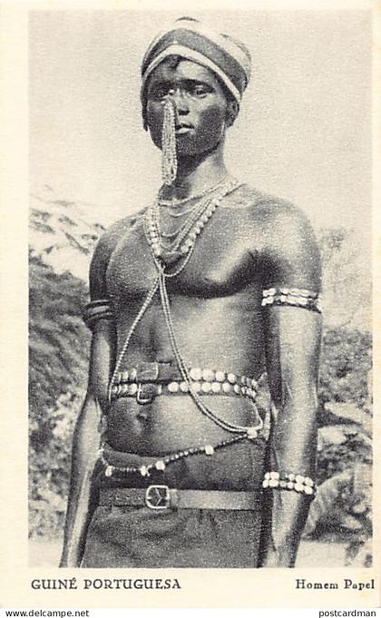 Guinea Bissau - Papel people man - Publ. Neogravura Lda.