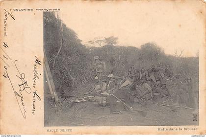 Guinée Conakry - Une halte dans la brousse en Haute-Guinée - Ed. S.I.P.
