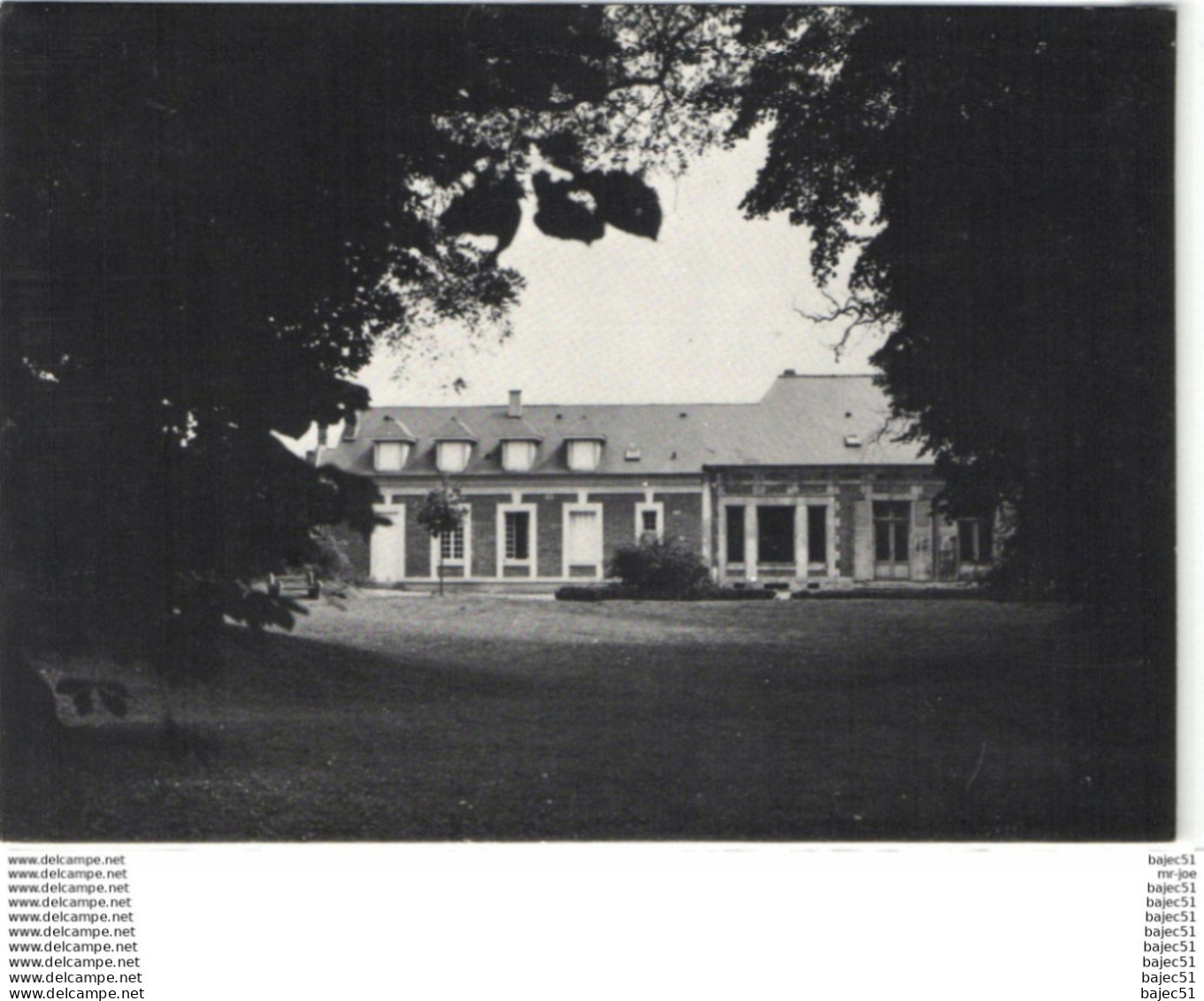 Guiscard - la mairie