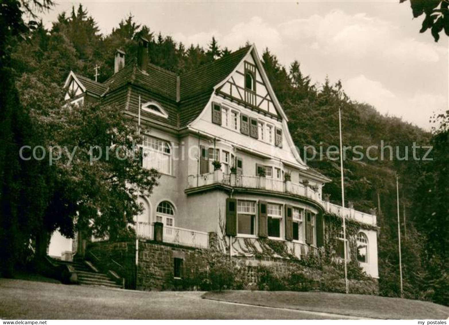 Gummersbach Landschulheim Aussenansicht