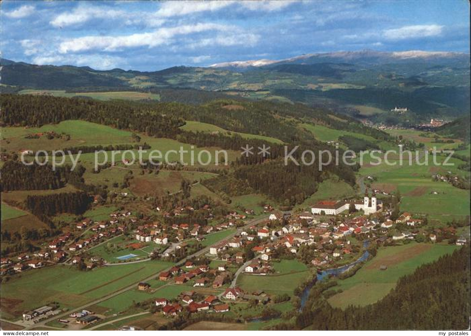 Gurk Dom zu Gurk Salvatorianerkolleg Fliegeraufnahme