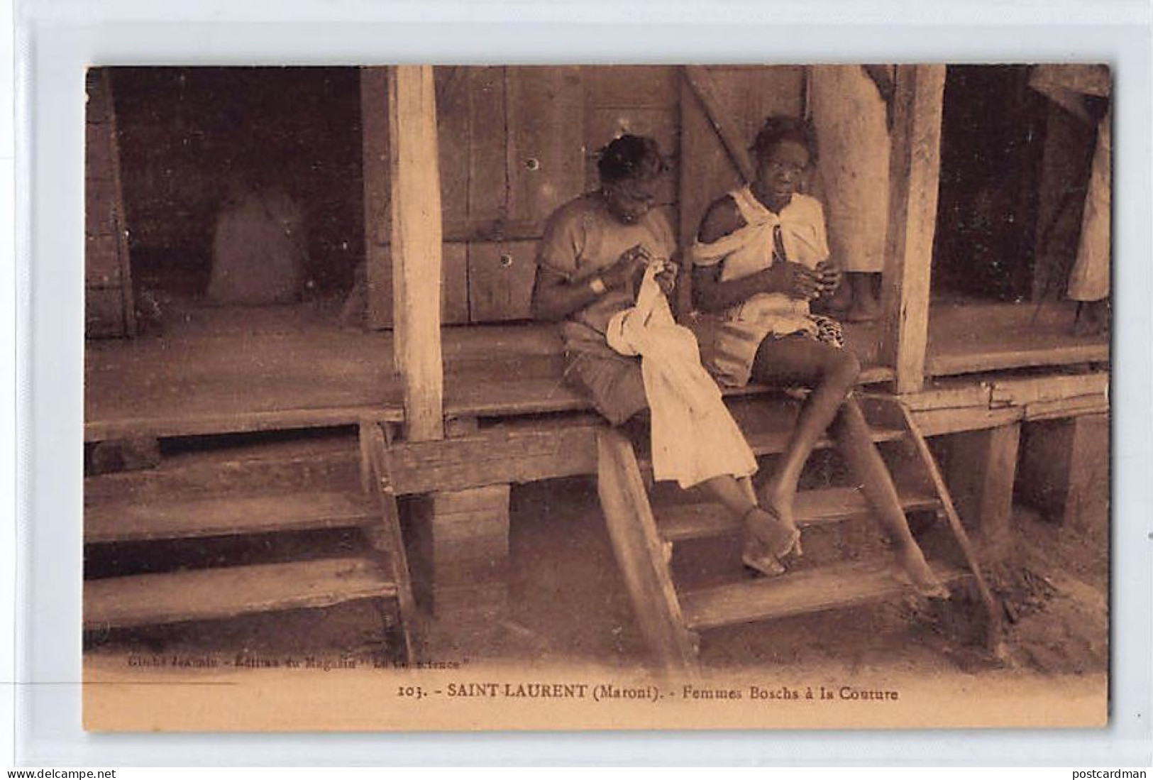 Guyane - SAINT-LAURENT du MARONI - Femmes Bushinenge à la couture - Ed. Magasin La Conscience 103