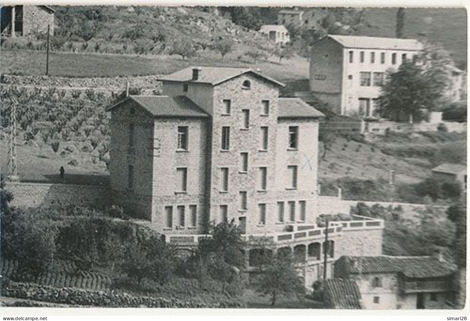 GY - CARTE PHOTO - POUPONNIERE