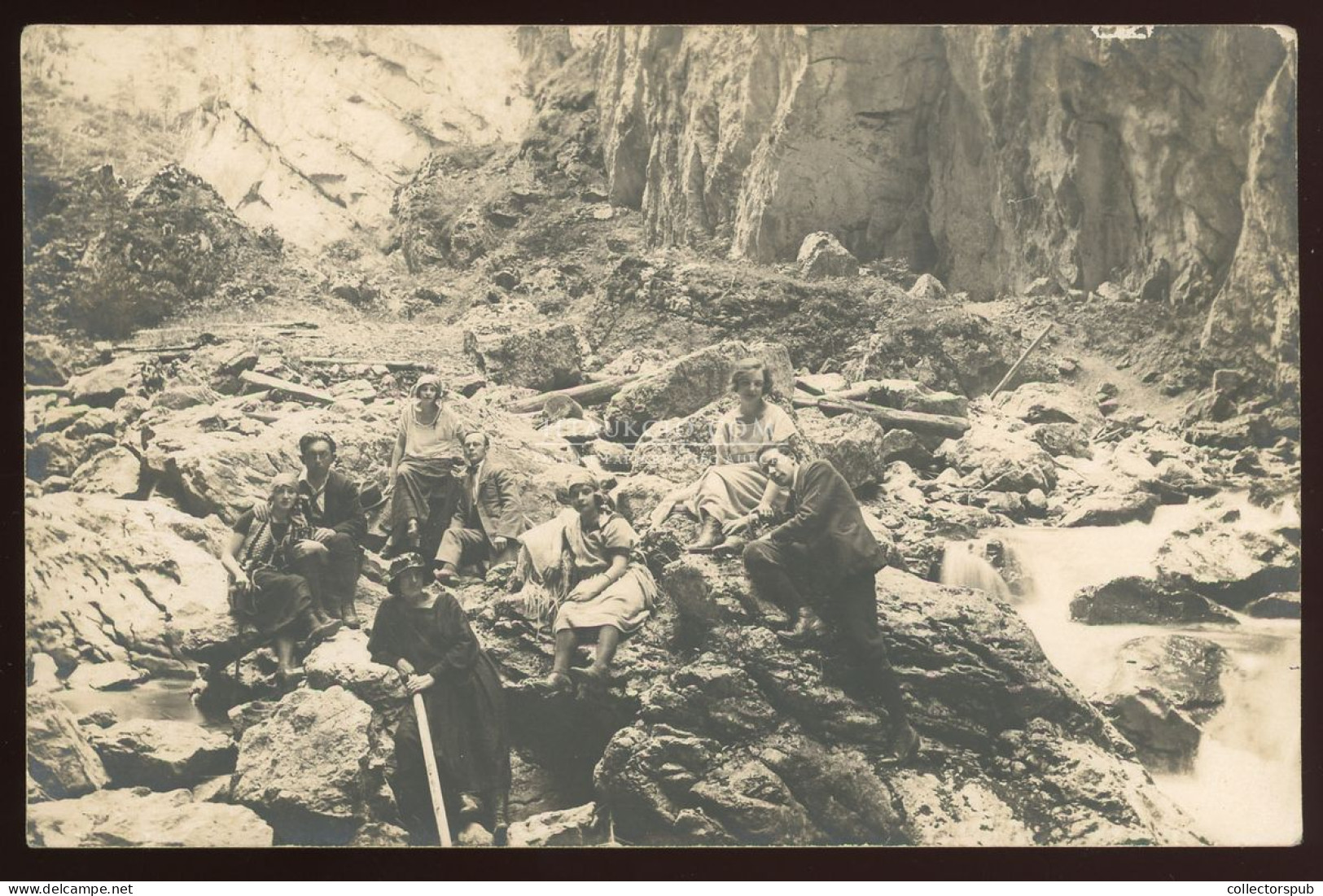 GYERGYÓSZENTMIKLÓS 1924. Turisták, fotós képeslap