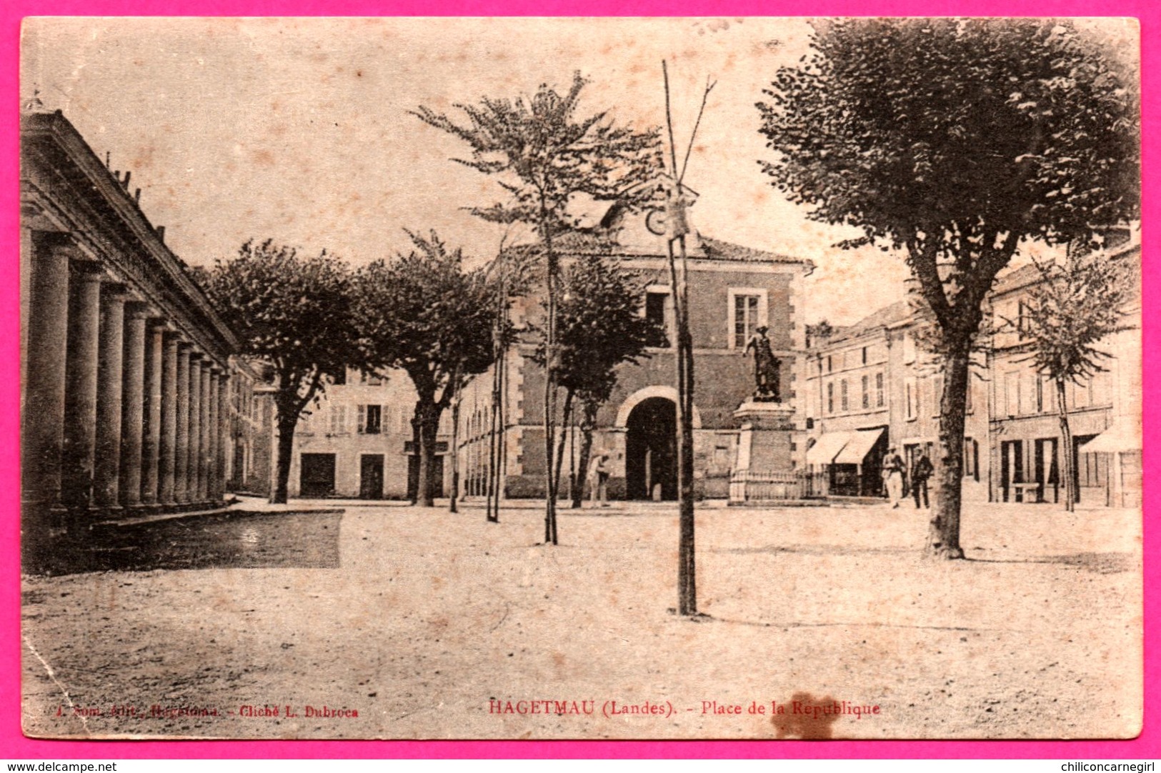 Hagetmau - Place de la République - Statue - Animée - Edit. J. SOM - Cliché L. DUBROCA - 1914