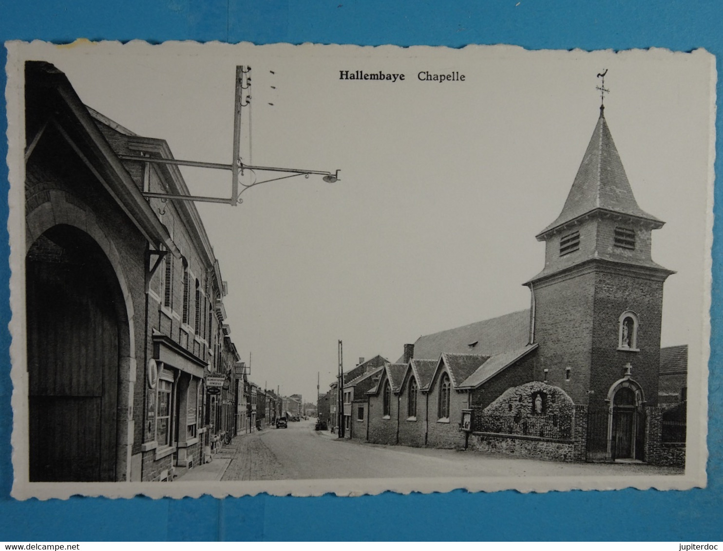 Hallembaye Chapelle