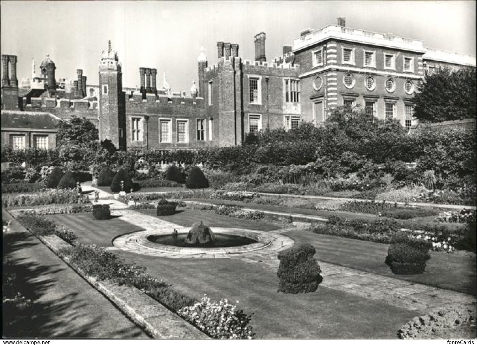 Hampton Court Palace