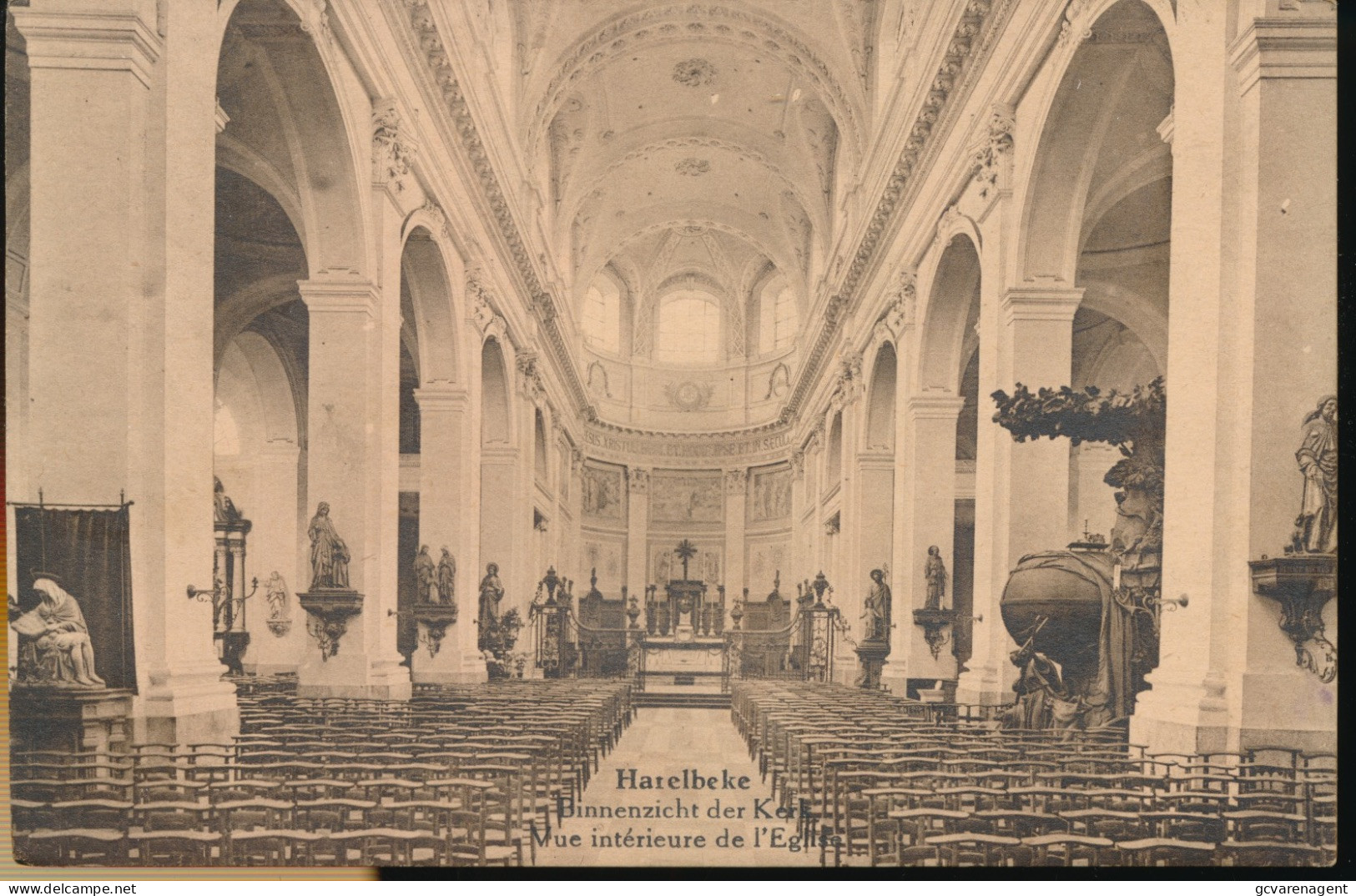 HARELBEKE    BINNENZICHT DER KERK