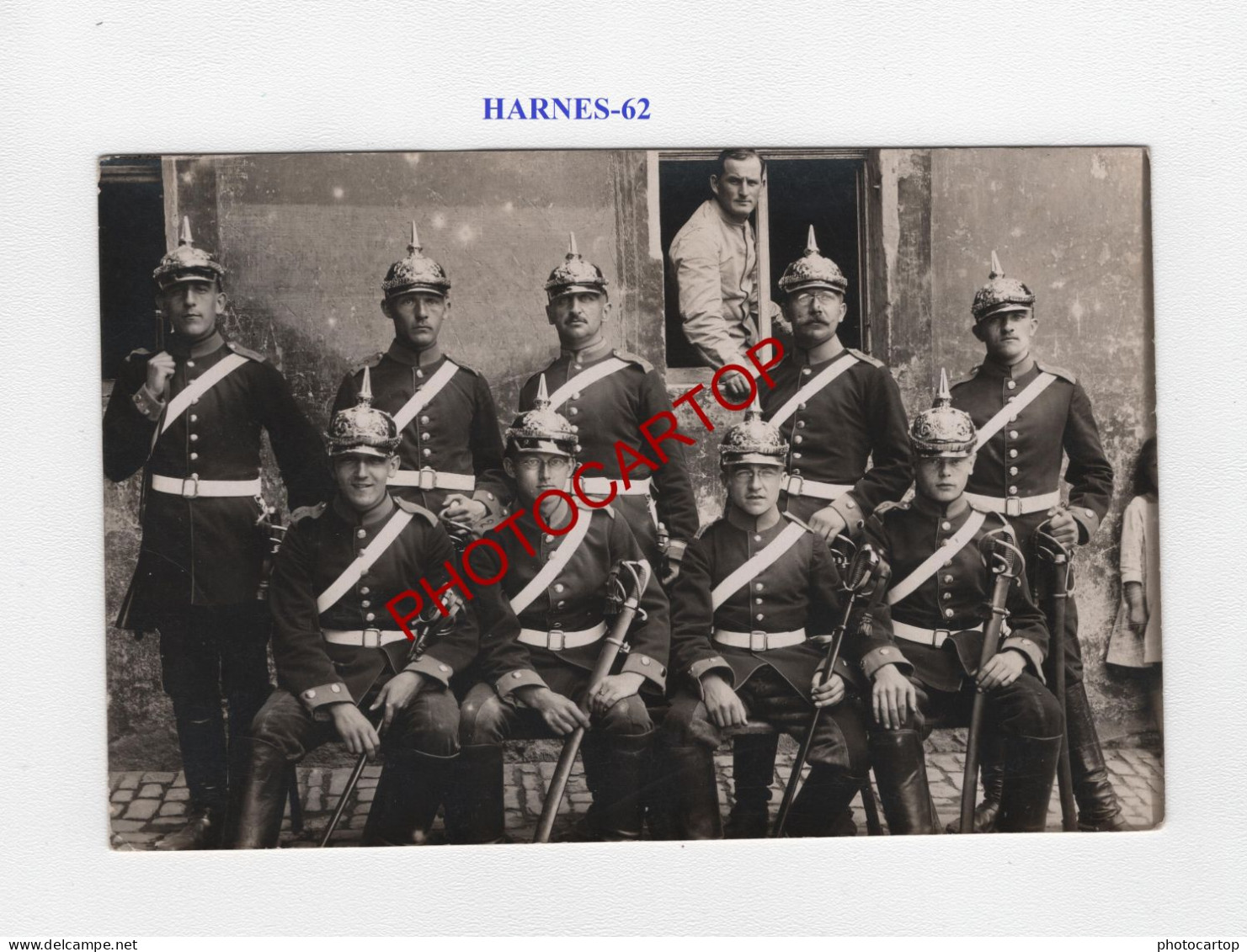 HARNES-Deutsche Soldaten-UNIFORMES-CARTE PHOTO Allemande-GUERRE 14-18-1WK-FRANCE-62-