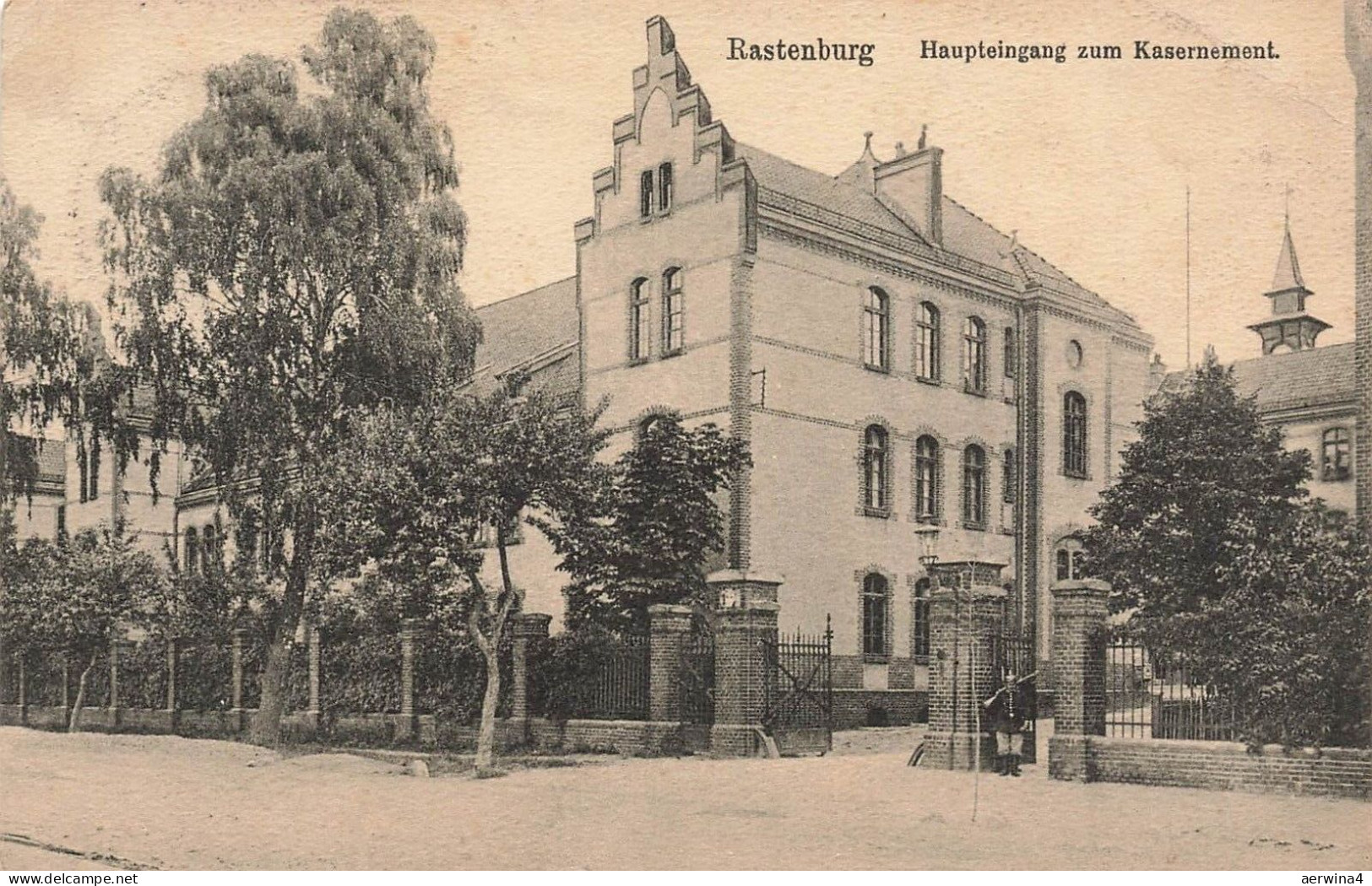 Haupteingang zum Kasernement in Rastenburg Ostpreussen Postkarte AK 1912