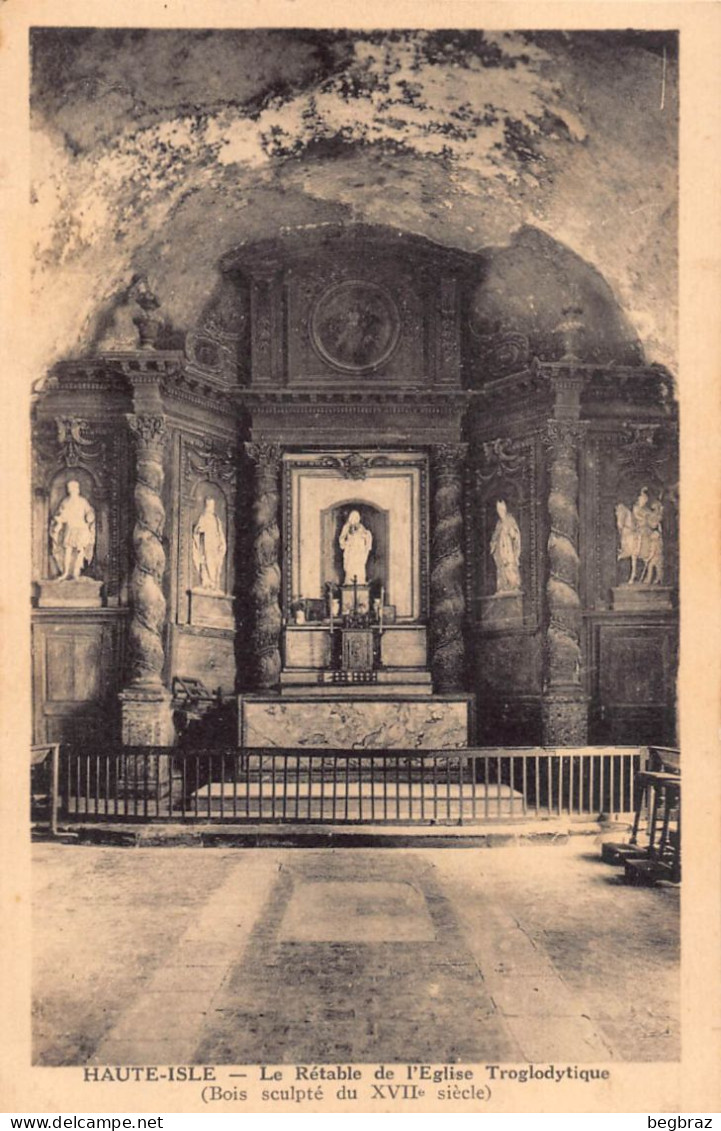 HAUTE ISLE    RETABLE DE L EGLISE