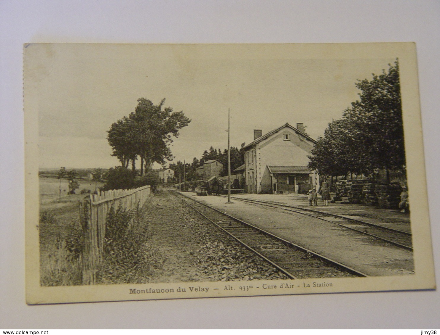 HAUTE LOIRE-MONTFAUCON EN VELAY-LA STATION