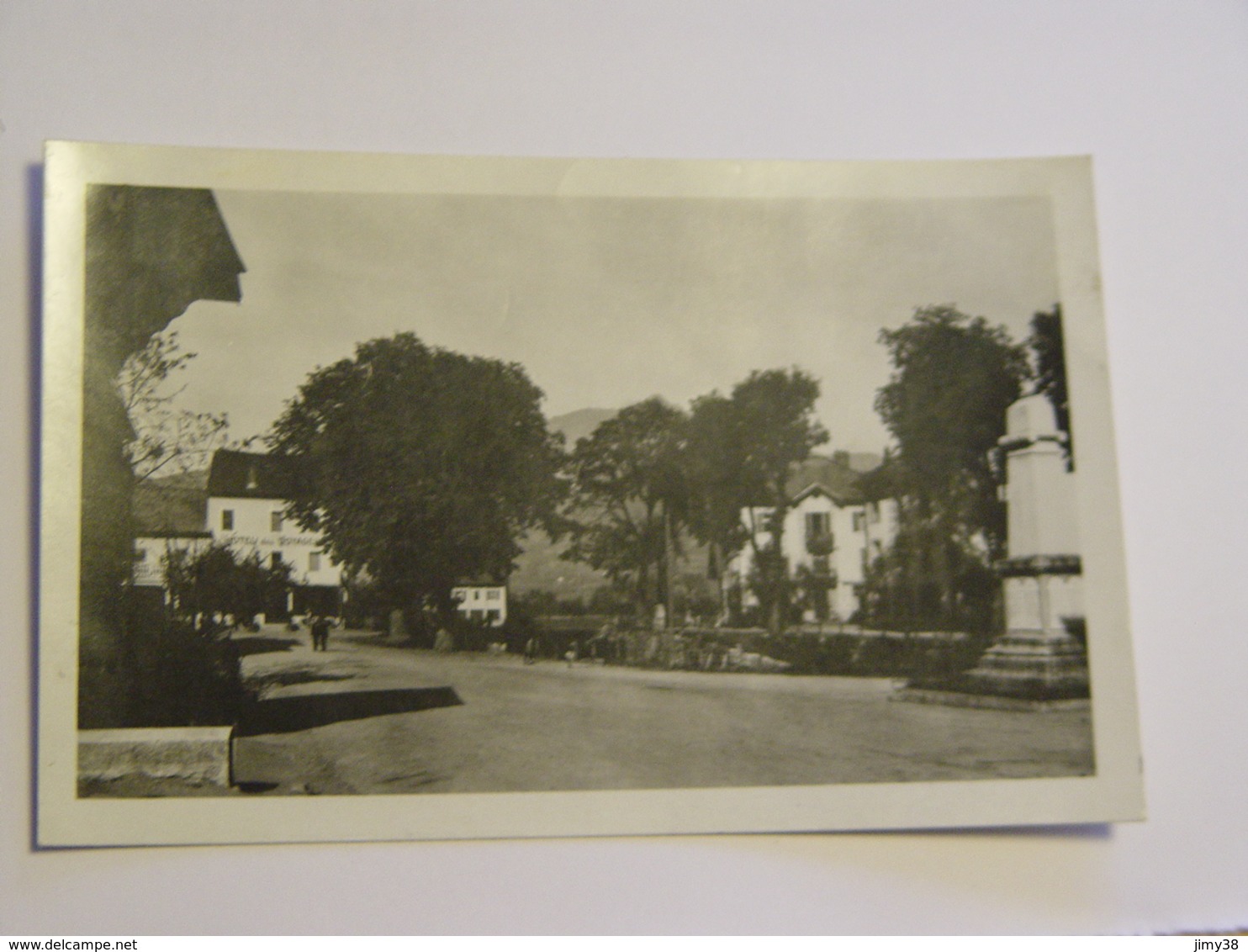 HAUTE SAVOIE-2644-SCIONZIER-PLACE DU FORON ED GIL