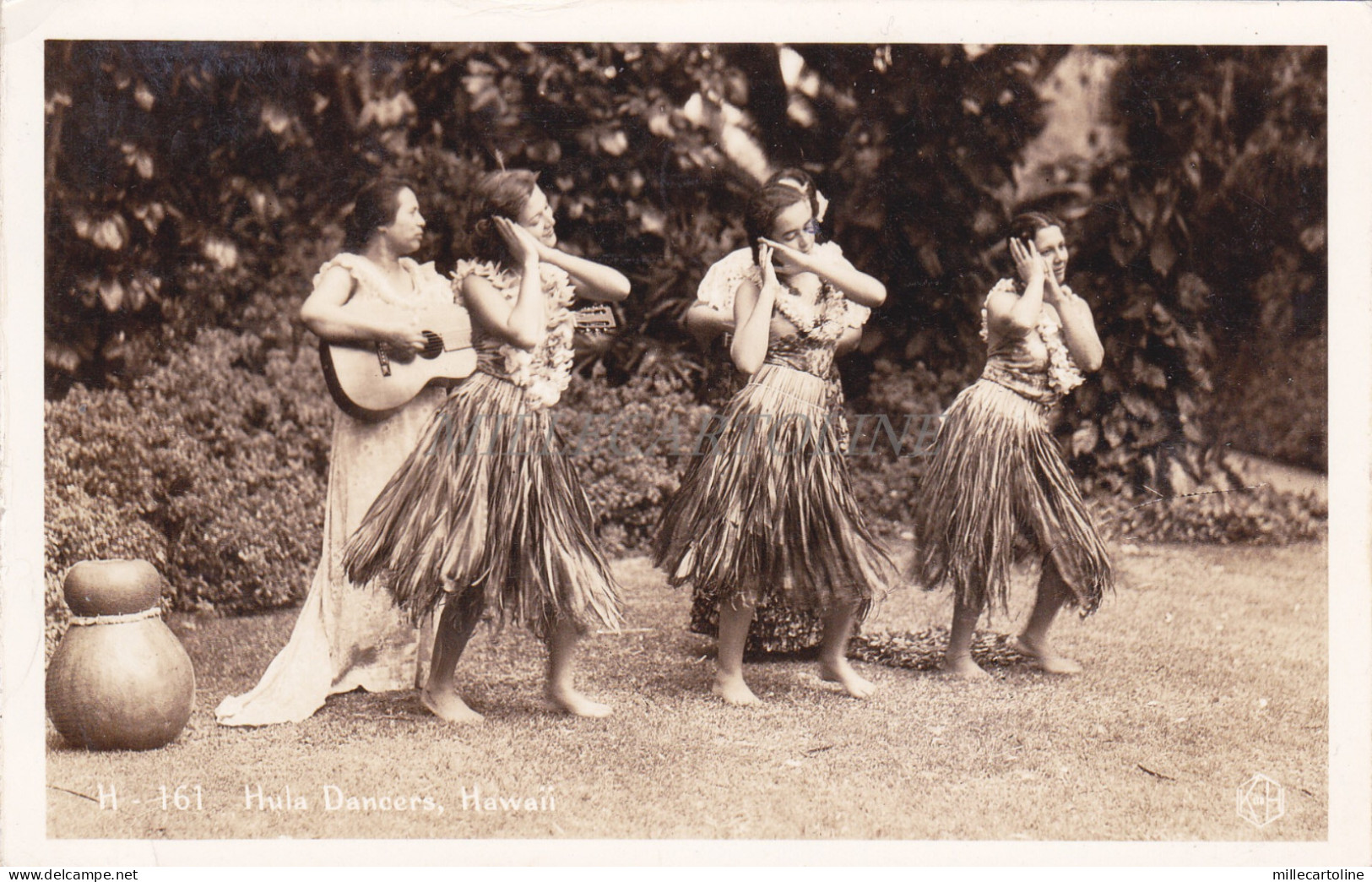 HAWAII - Hula Dancers, Honolulu, Photo Postcard 1938