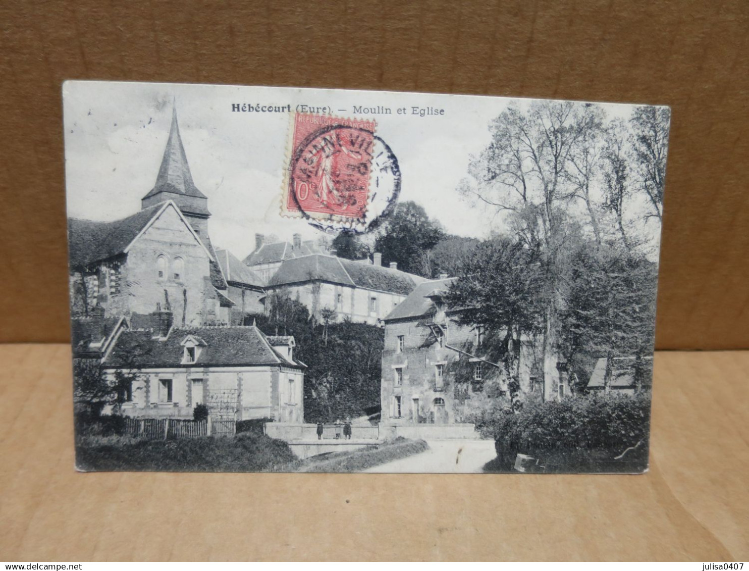 HEBECOURT (27) Moulin et église