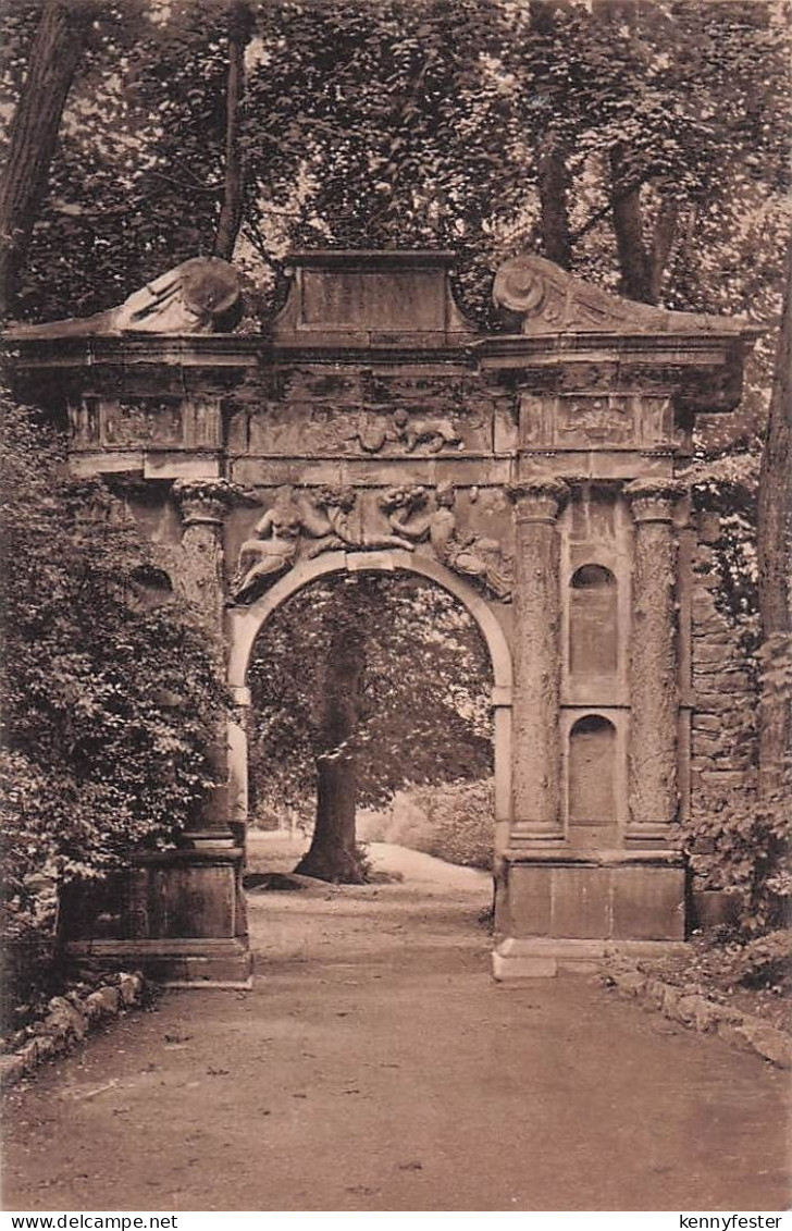 Heidelberg Elisabethentor im Schlosspark Heidelberg.