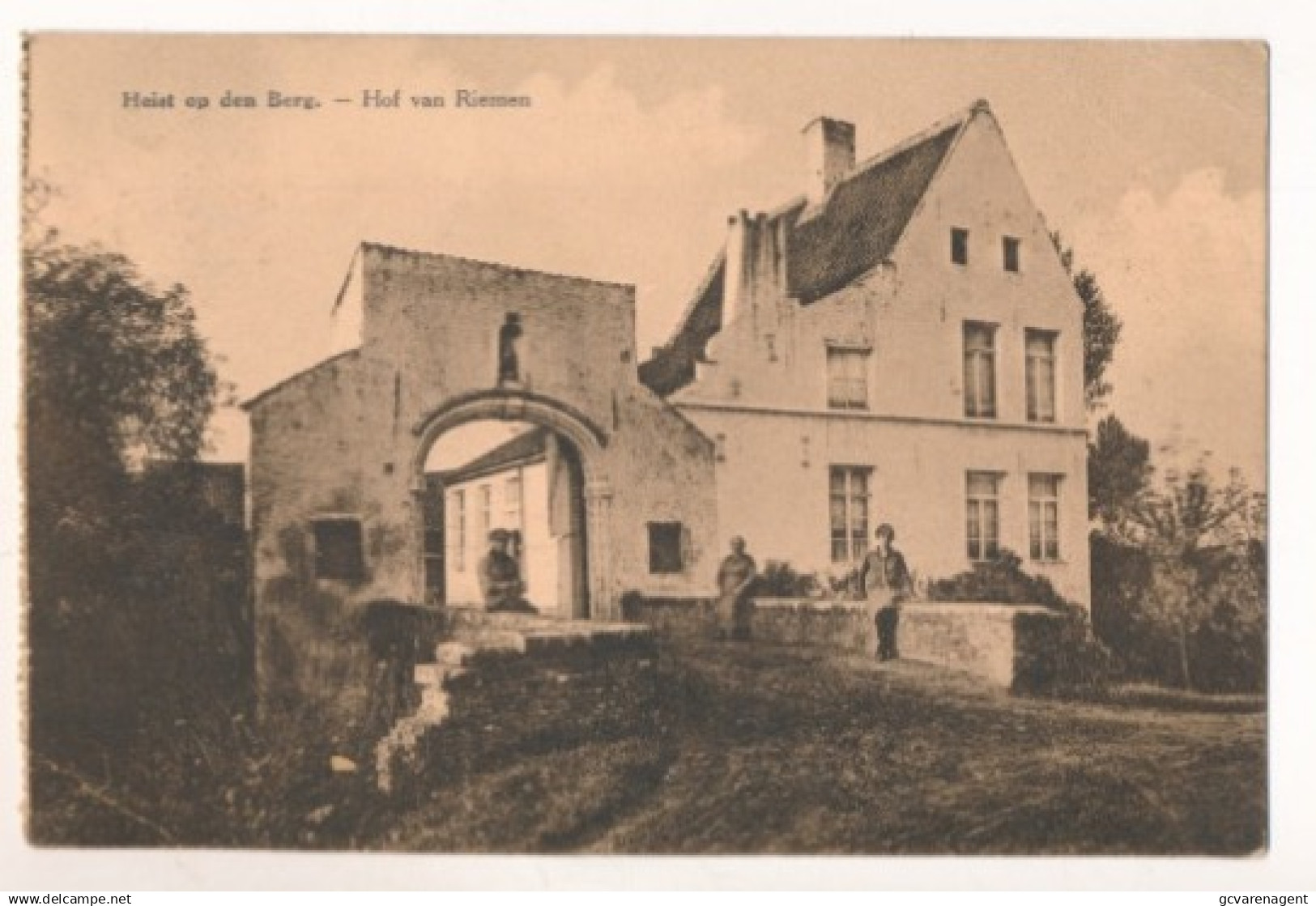 HEIST OP DEN BERG  HOF VAN RIEMEN