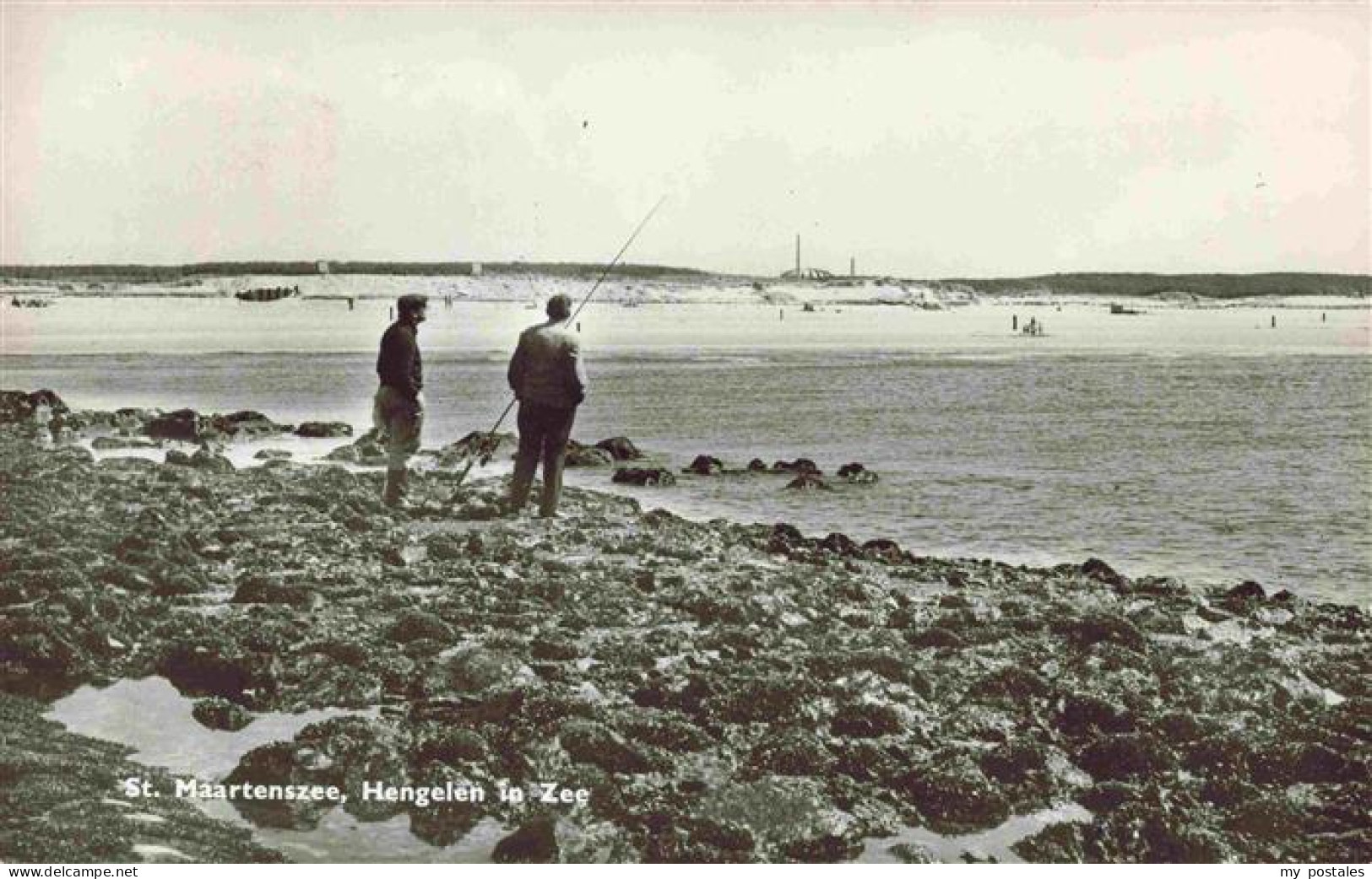 Hengelen in Zee WIJK  AAN ZEE Wyk NL St Maartenszee