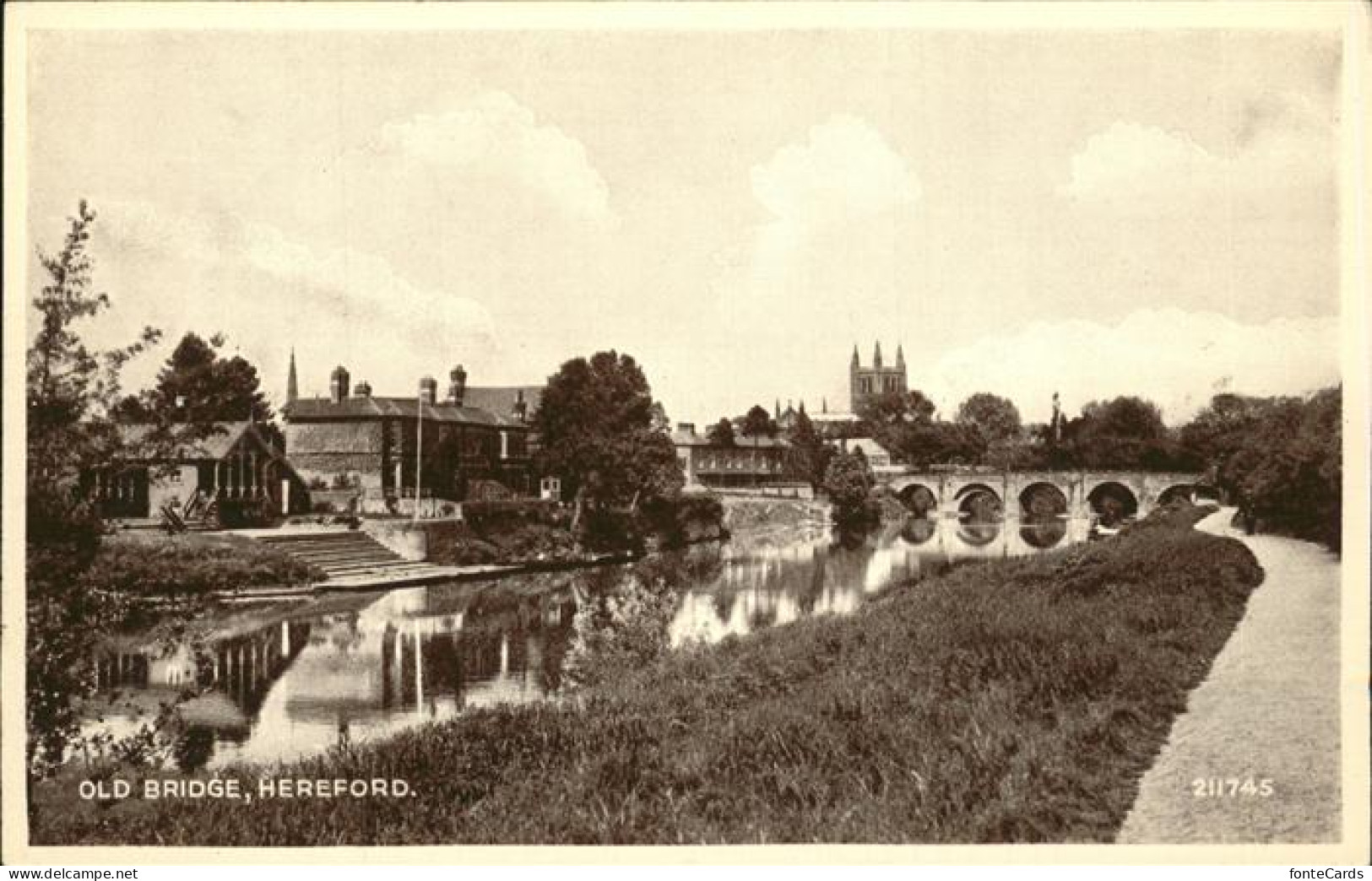 Herefordshire, County of Old Bridge