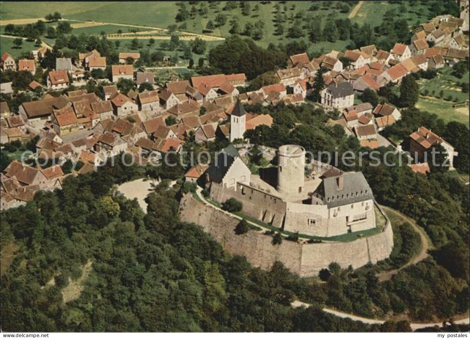 Hering Odenwald Veste Otzberg Naturpark Odenwald Fliegeraufnahme