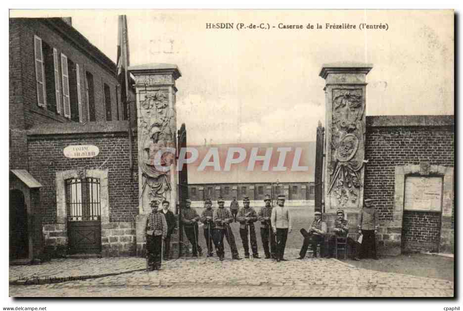 Hesdin - Caserne de la Frezelier - l'entree - CPA