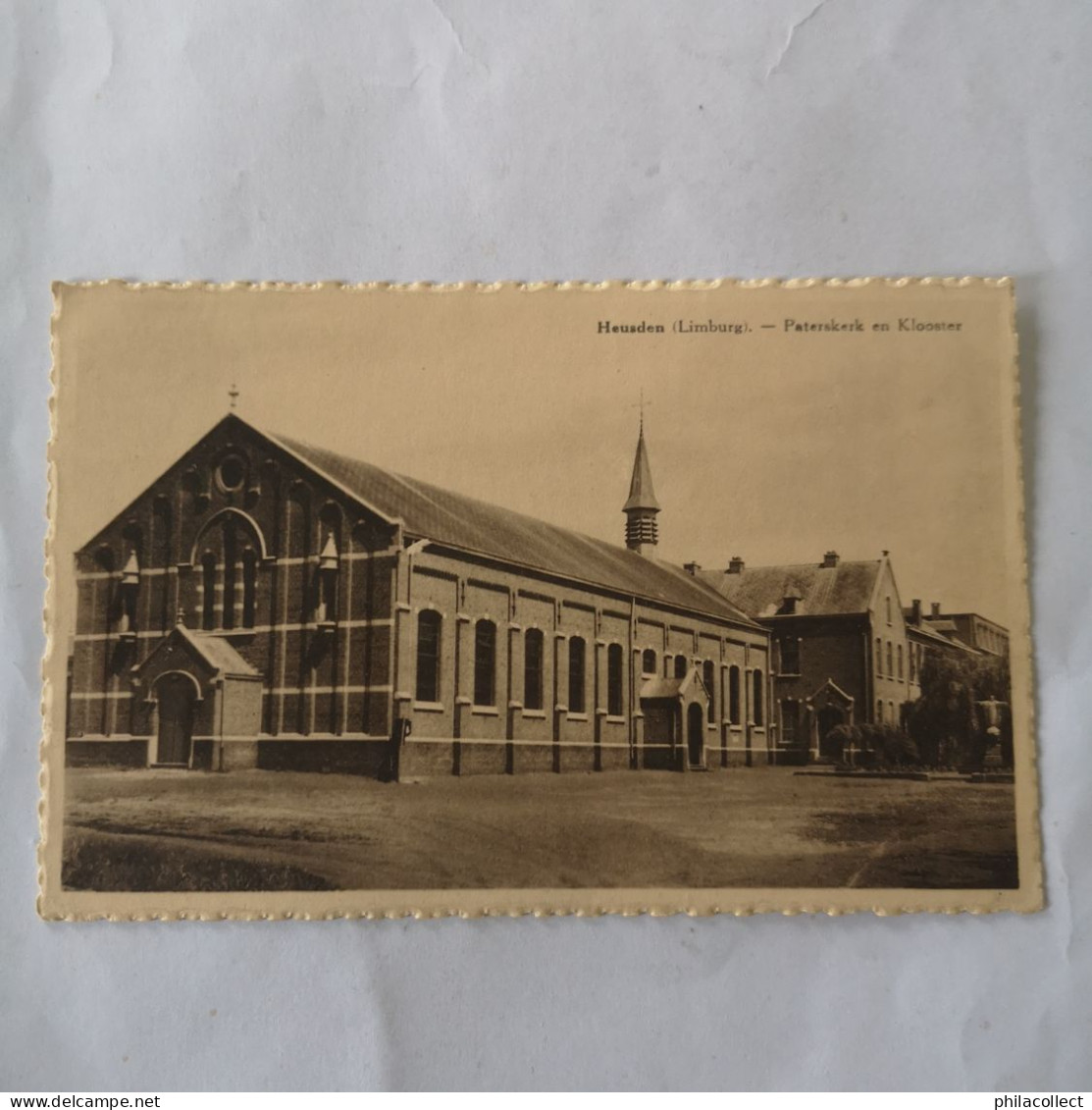 Heusden (Lim. Belgie) Paterskerk en Klooster 19??