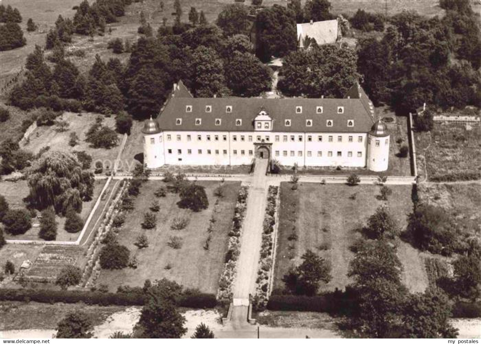 Heusenstamm Schloss Schoenborn Fliegeraufnahme