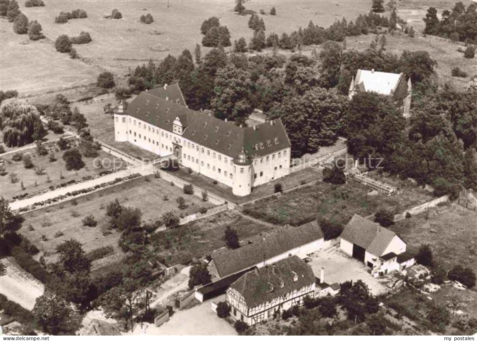 Heusenstamm Schloss Schoenborn Fliegeraufnahme