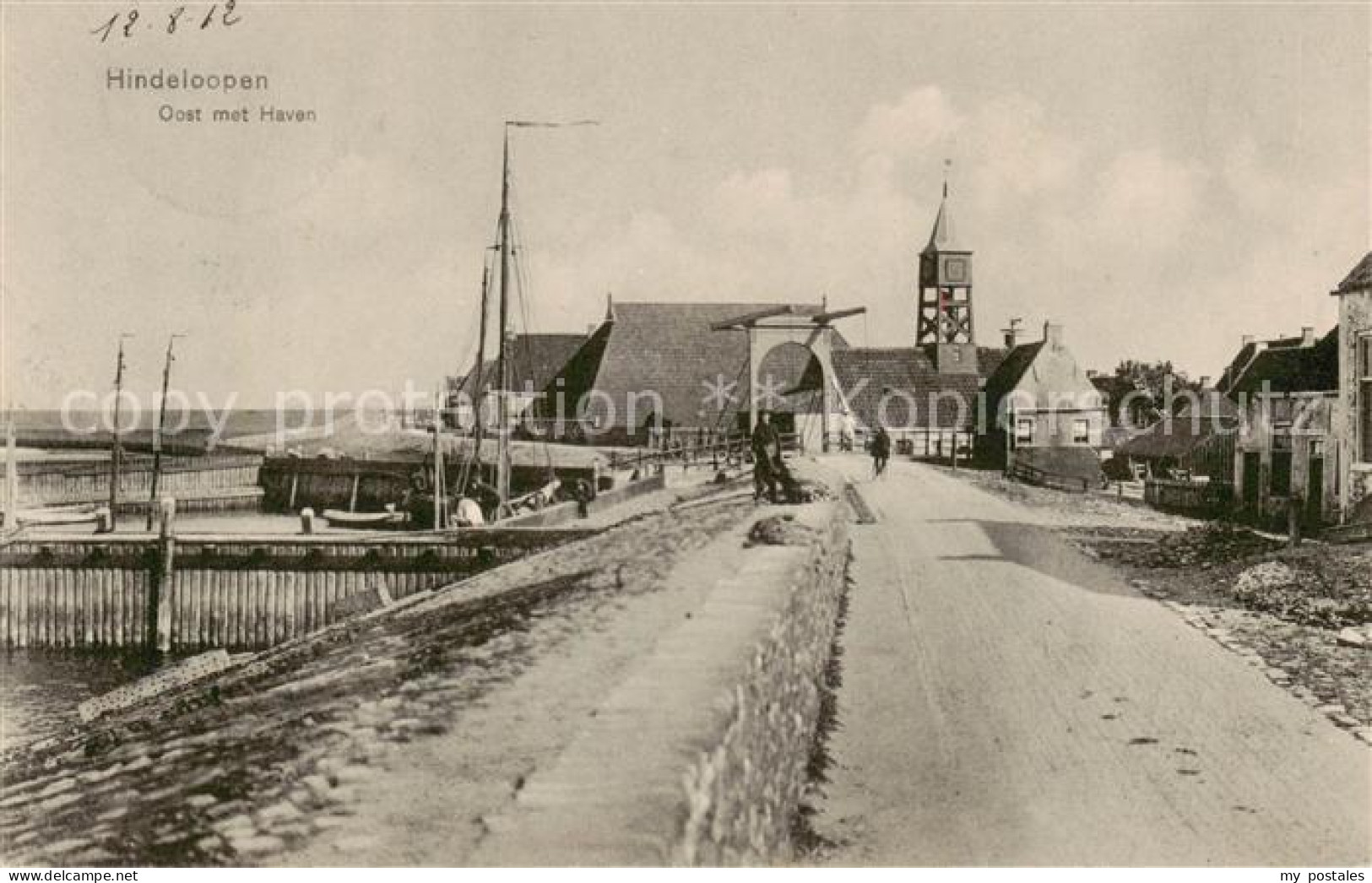 Hindeloopen NL Oost met Haven