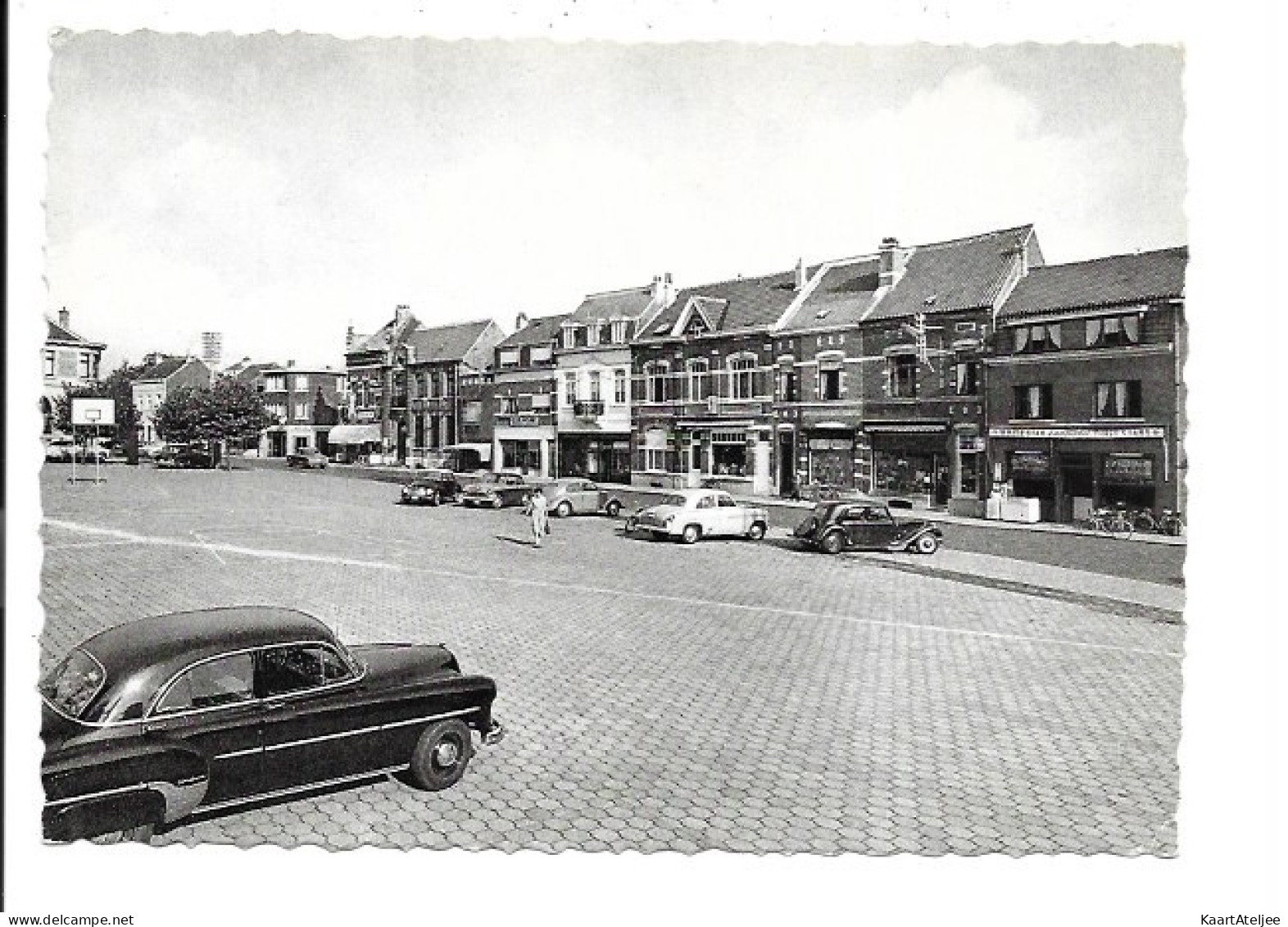 Hoeilaart - Gemeenteplaats.