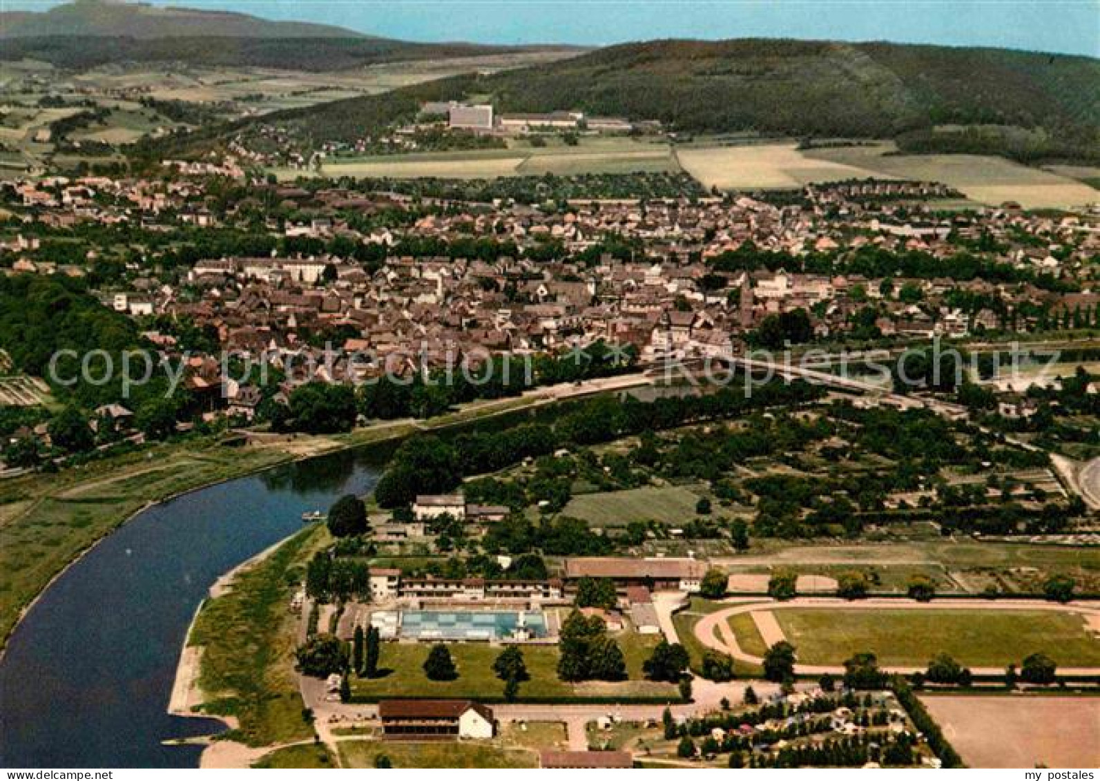 Hoexter Weser Fliegeraufnahme