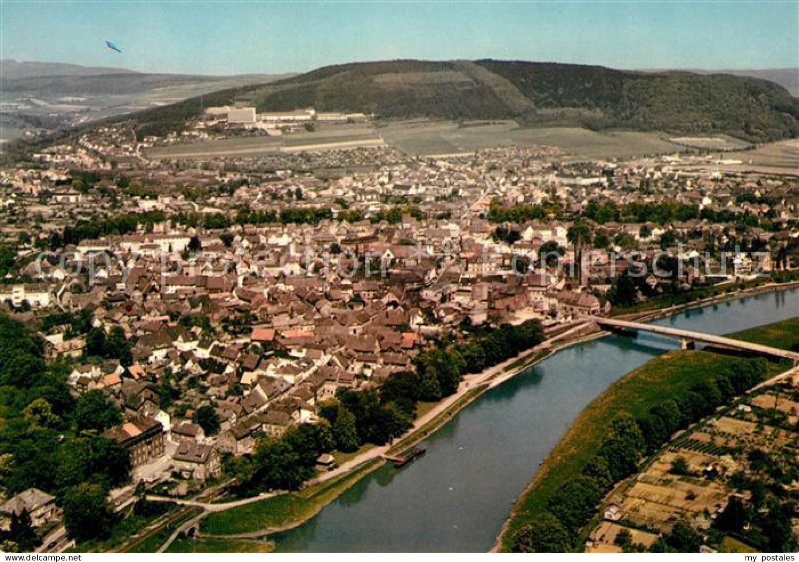 Hoexter Weser Fliegeraufnahme