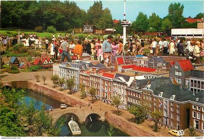 CPM Miniatuurstad Madurodam Den Haag Des facades antiques