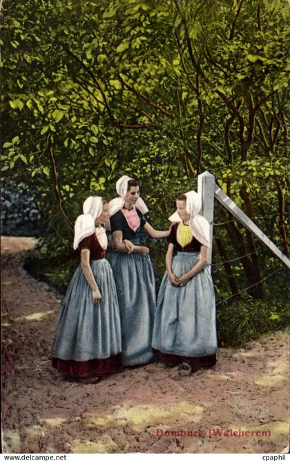 CPA Domburg Waleheren Folklore