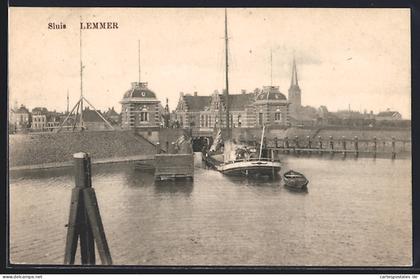 AK Lemmer, Sluis