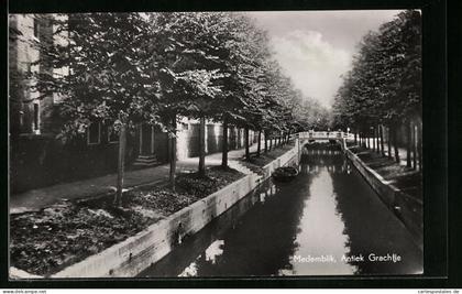 AK Medemblik, Antiek Grachtje