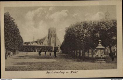 CPA Geertruidenberg Nordbrabant Niederlande, Markt, Kirche