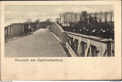 CPA Geertruidenberg Nordbrabant Niederlande, Ortsansicht mit Brücke