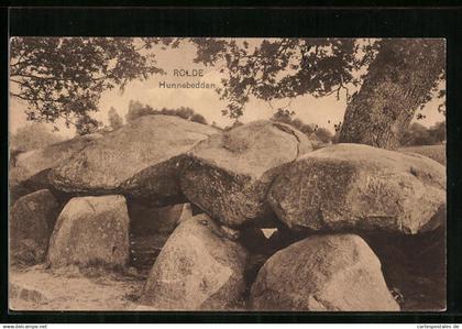AK Rolde, Hunnebedden