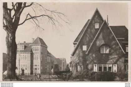 V18- SASSENHEIM - GEZICHT UIT HET GEMEENTEPARK -  EN  1954 - ( 2 SCANS )