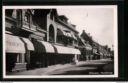 AK Uithuizen, Hoofdstraat