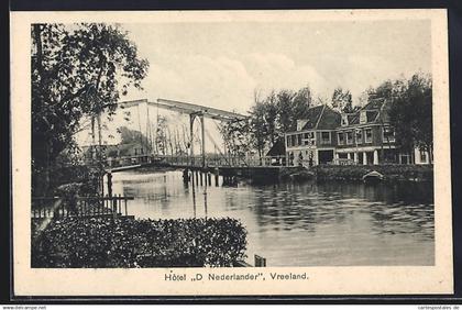 AK Vreeland, Hotel D Nederlander