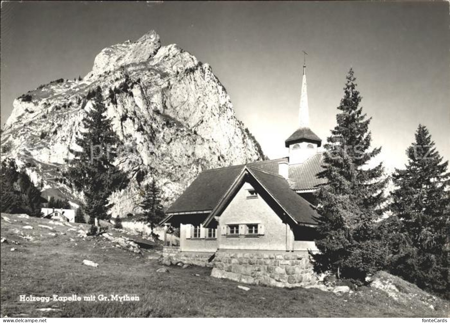 Holzegg Kapelle mit Grossen Mythen Alpthal
