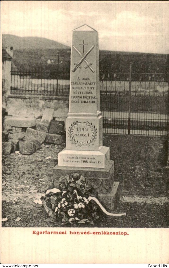 Hongarije Hungary - Egerfarmos - honvéd-emlékoszlop