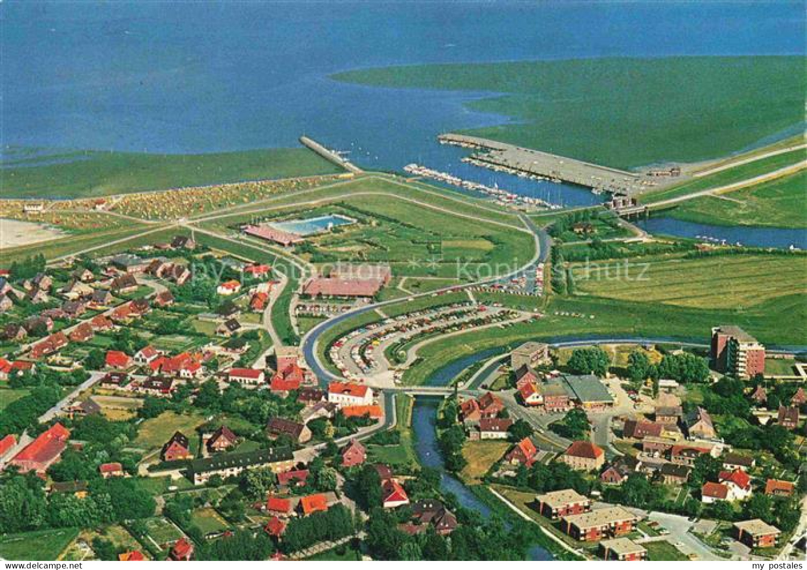 Horumersiel Wangerland Friesland Niedersachsen Nordseeheilbad Hafen Luftbild Fli